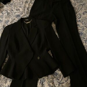 Alexander McQueen Black Designer Blazer/Slacks